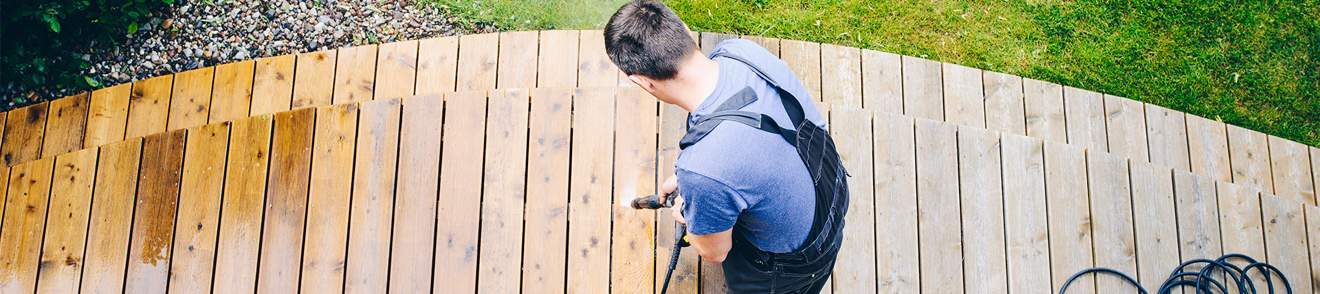 Deck &<br> Patio Cleaning